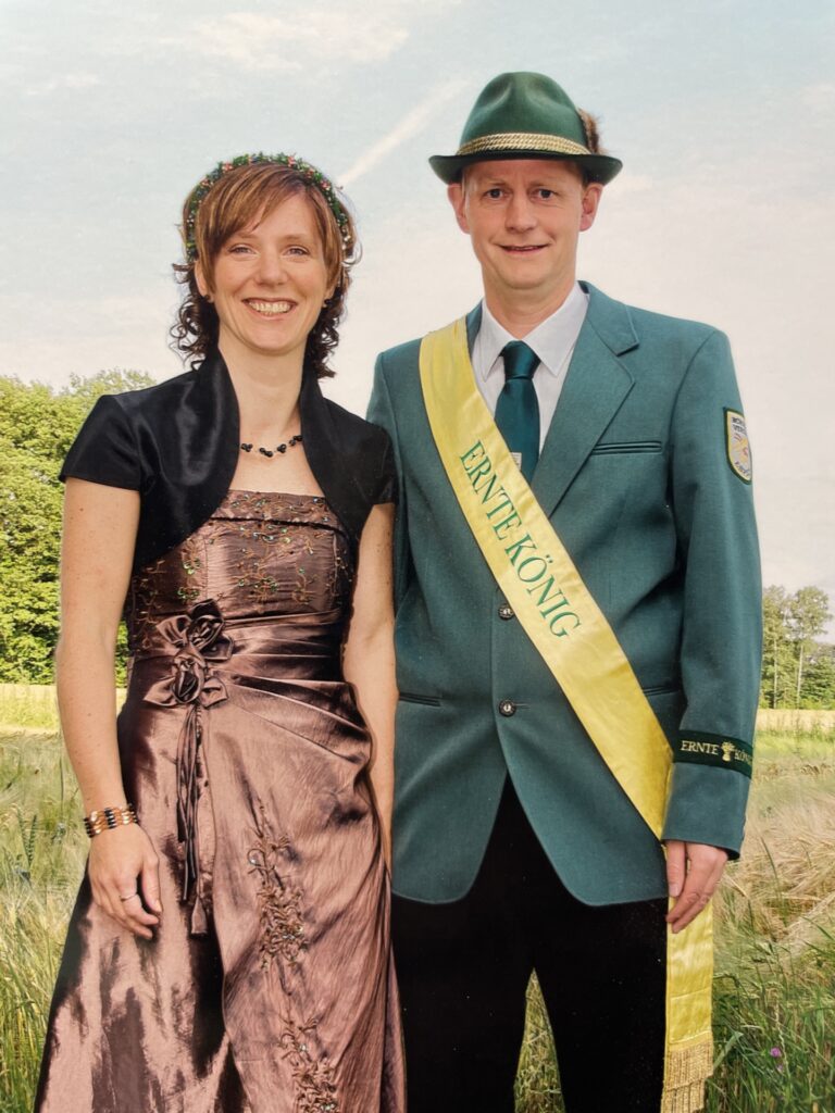 Erntekönigspaar 2011: Reinhard und Emmanuelle Austermeier