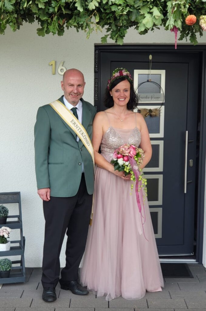 Erntekönigspaar 2023: Günter Austermeier und Yvonne Repp